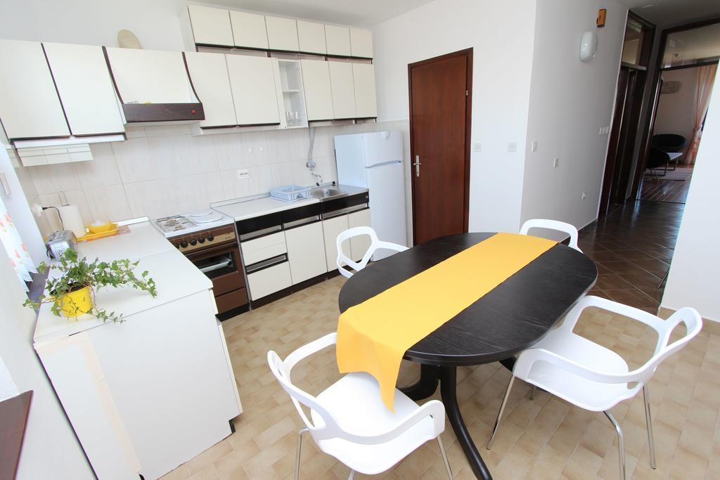 Apartment Mitton 2 Ρόβινι Δωμάτιο φωτογραφία