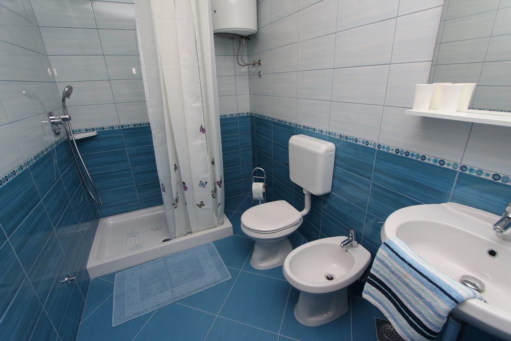 Apartment Mitton 2 Ρόβινι Δωμάτιο φωτογραφία